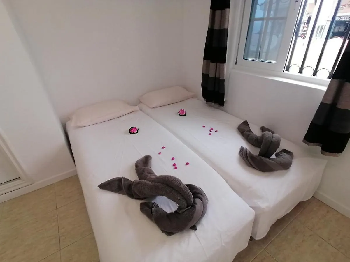 Appartement Small Studio, 50 M Front Of The Ocean & Free Wifi Playa Feñabe